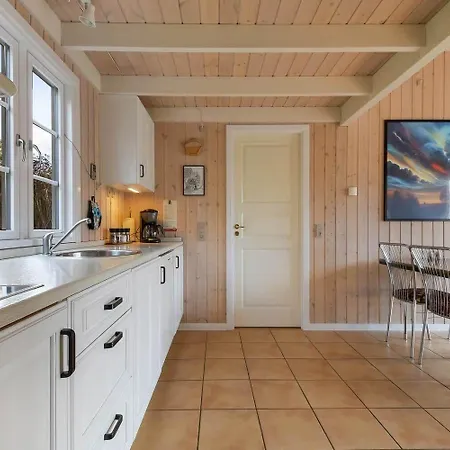 C11006-hemmet-bork-hytteby-45 Ferienhaus *