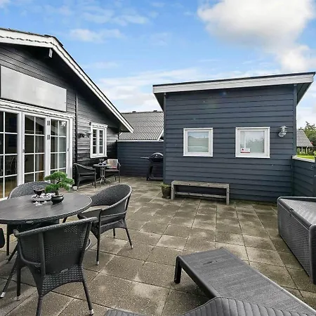 C11006-hemmet-bork-hytteby-45 Semesterbostad
